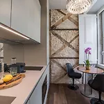 Dare House