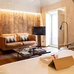Ξενοδοχείο Dare House