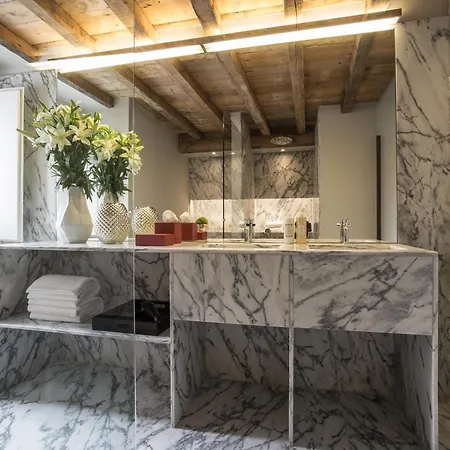 Dare House Отель Лиссабон