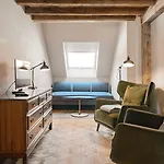 Dare House Szálloda 4*